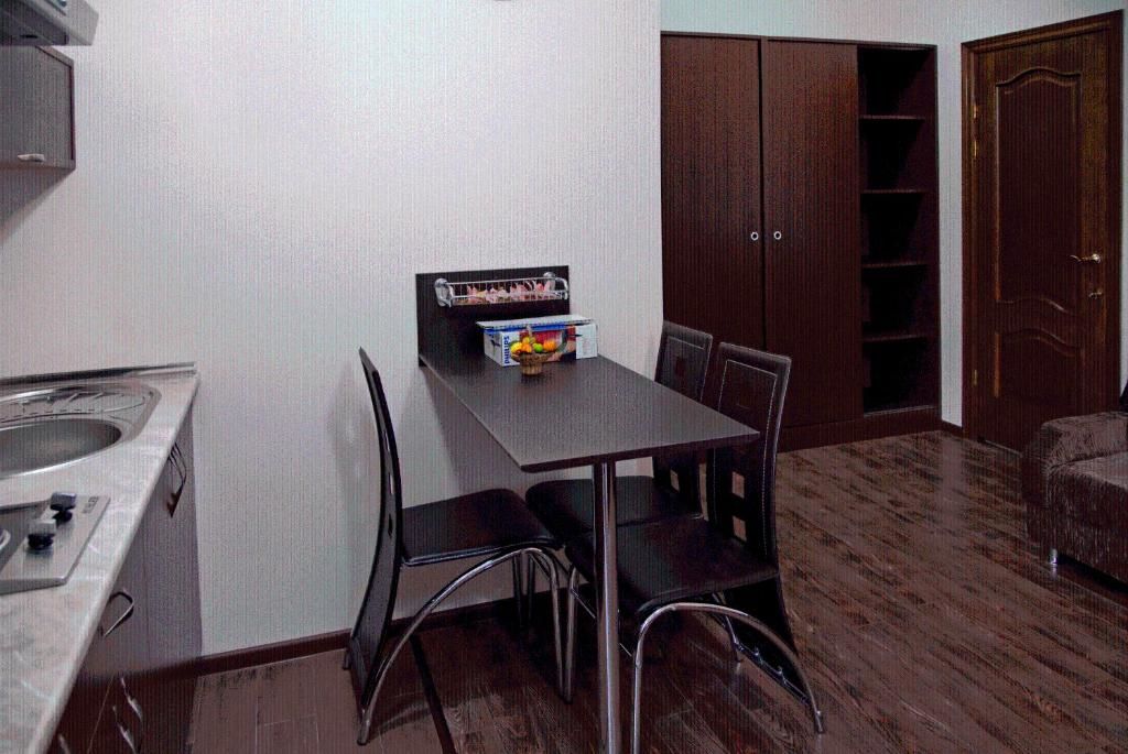 Отель Hin Yerevantsi Hotel Ереван