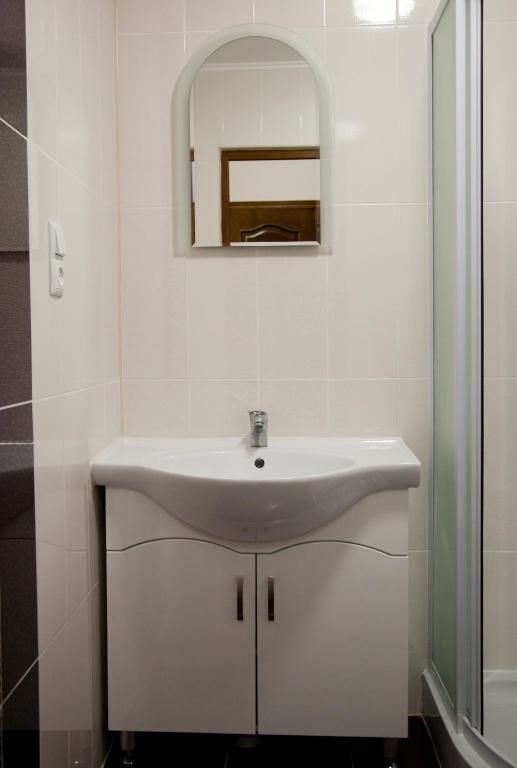 Отель Hin Yerevantsi Hotel Ереван