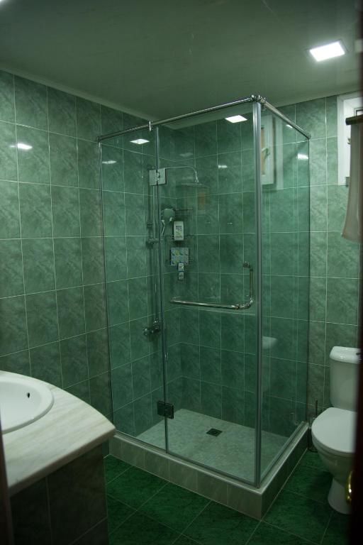 Отель Hin Yerevantsi Hotel Ереван