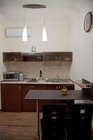 Отель Hin Yerevantsi Hotel Ереван Номер-студио (для 2 взрослых)-4