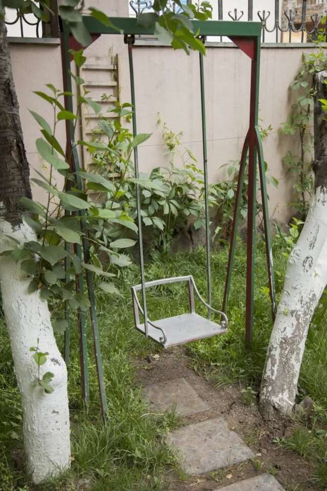 Отель Hin Yerevantsi Hotel Ереван-14