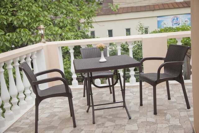 Отель Hin Yerevantsi Hotel Ереван-44