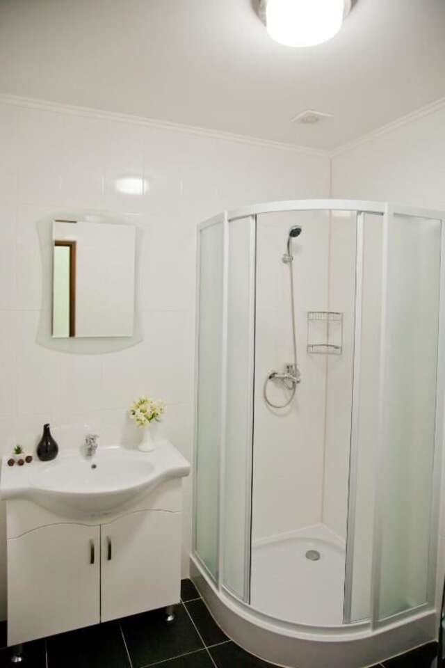 Отель Hin Yerevantsi Hotel Ереван-56