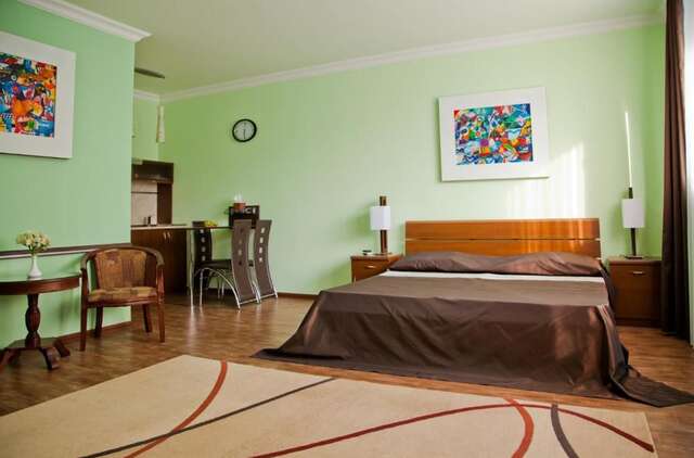 Отель Hin Yerevantsi Hotel Ереван-59