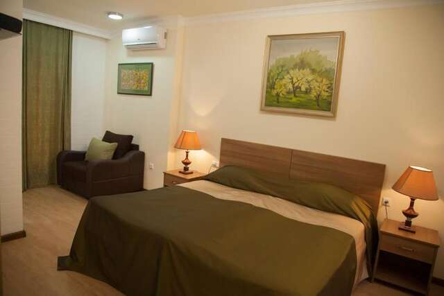 Отель Hin Yerevantsi Hotel Ереван-71