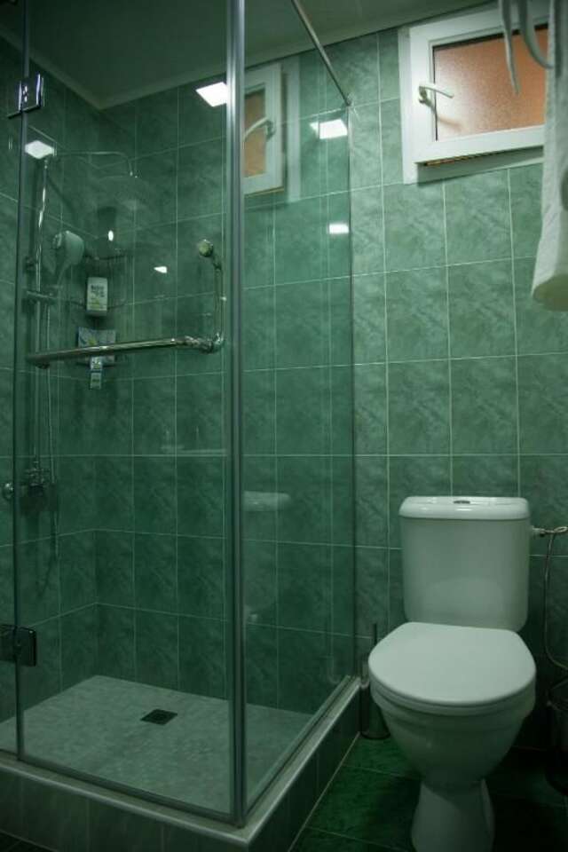 Отель Hin Yerevantsi Hotel Ереван-76
