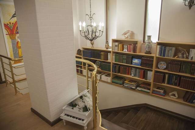 Отель Hin Yerevantsi Hotel Ереван-11